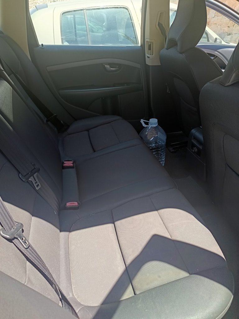 Venta de un VOLVO V70 COMBI
