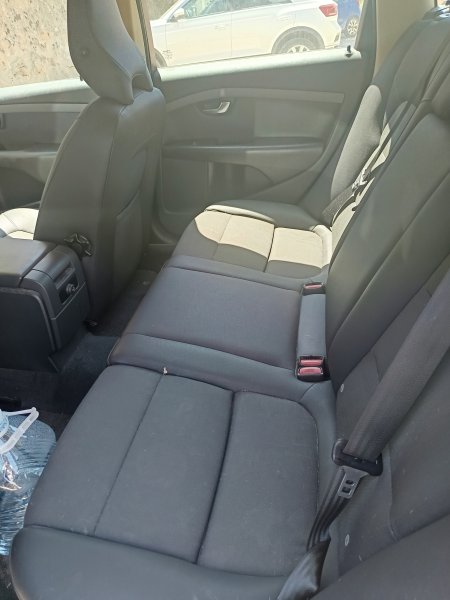 Venta de un VOLVO V70 COMBI