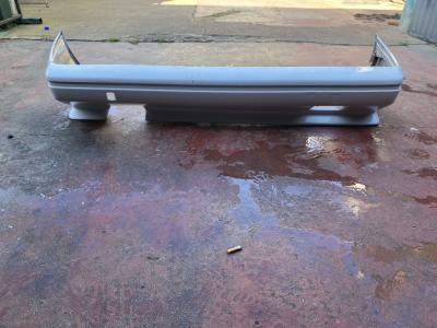 Verkauf original hintere Stoßstange BMW E30 von bmw M3 Verkauf für. interessiert beraten