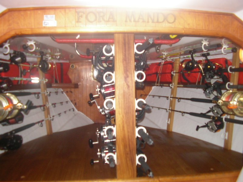 vendo lancha 12 m. con amarre de 14 x 4,5 (concesion hASTA 2045)