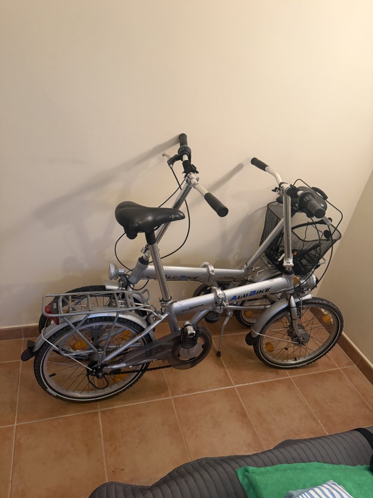 Vendo 2 bicicletas plegables de aluminio con cambio de 3 velocidades