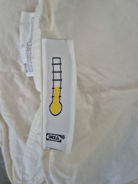 Verkaufe 4 Bettdecken 150x200cm, je 8,- EUR