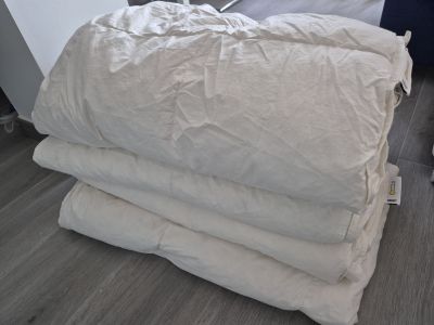 Verkaufe 4 Bettdecken 150x200cm, je 8,- EUR