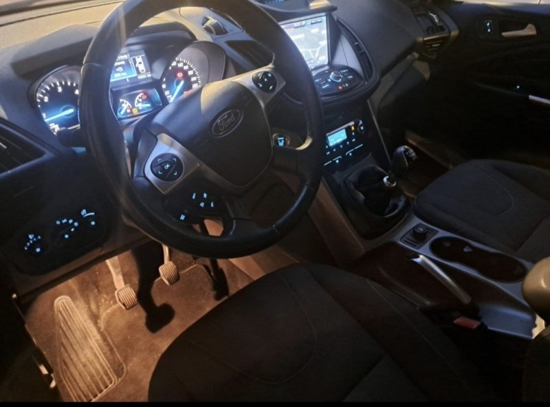 Vendo Ford Kuga