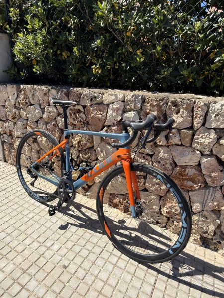 For sale: well-maintained Cube road bike