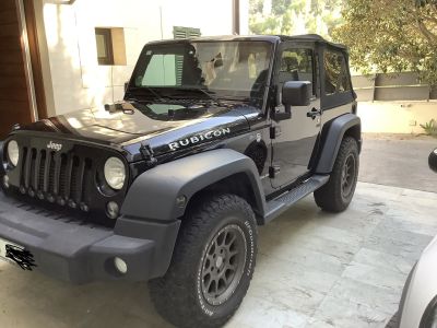 Selling Jeep Wrangler Rubicon, only 48,000 km driven