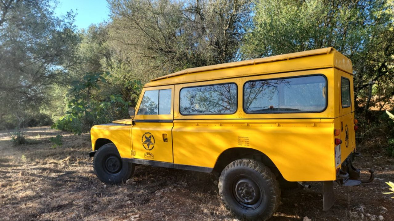 Selling Land Rover Defender