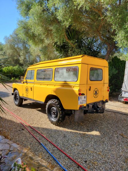 Selling Land Rover Defender