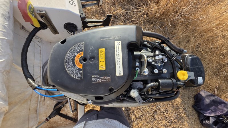 Verkaufe mein Boot mit Motor und Trailer