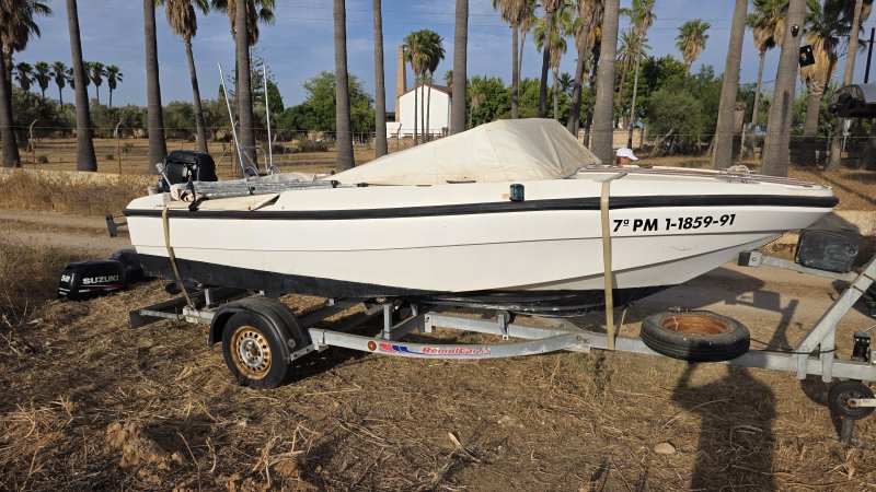 Verkaufe mein Boot mit Motor und Trailer
