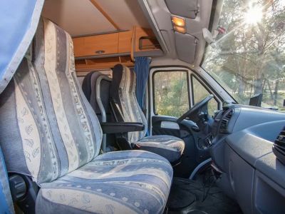 Vendo mi autocaravana Dethleffs Advantage T5841