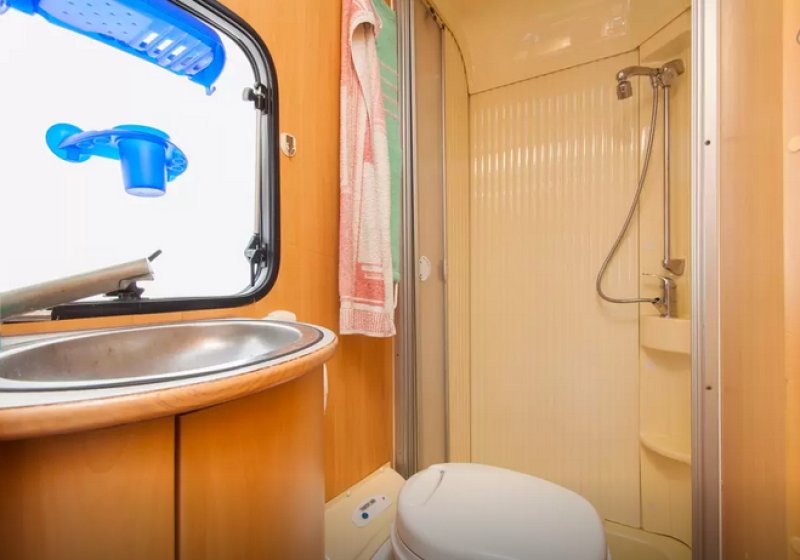 Vendo mi autocaravana Dethleffs Advantage T5841