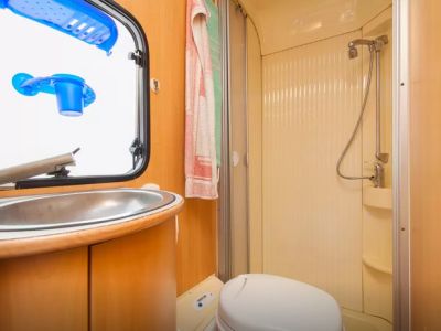 Vendo mi autocaravana Dethleffs Advantage T5841