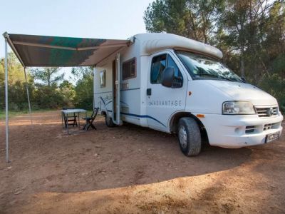 Vendo mi autocaravana Dethleffs Advantage T5841