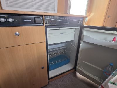 Selling my motorhome Dethleffs Advantage T5841, approved for 6 people