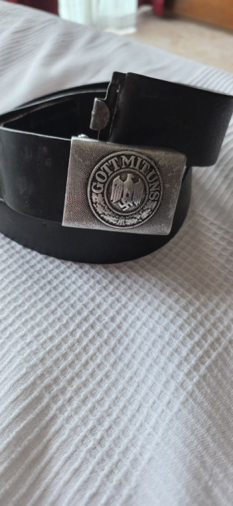 Verkaufe originalen Gürtel und Schließe aus dem Zweiten Weltkrieg