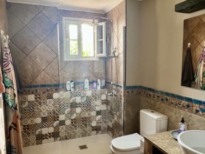 Vendo piso muy bien cuidado en Santa Ponsa con dos dormitorios y dos baños