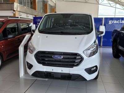 Verkaufe unseren Ford Transit Custom / 9 Sitzer