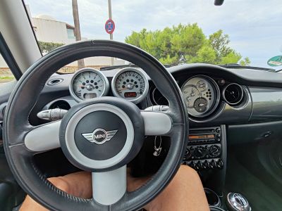 Selling our island runabout Mini Cooper, 2nd hand