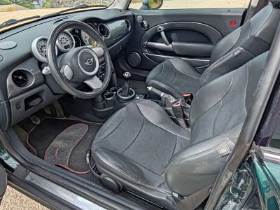 Selling our island runabout Mini Cooper, 2nd hand