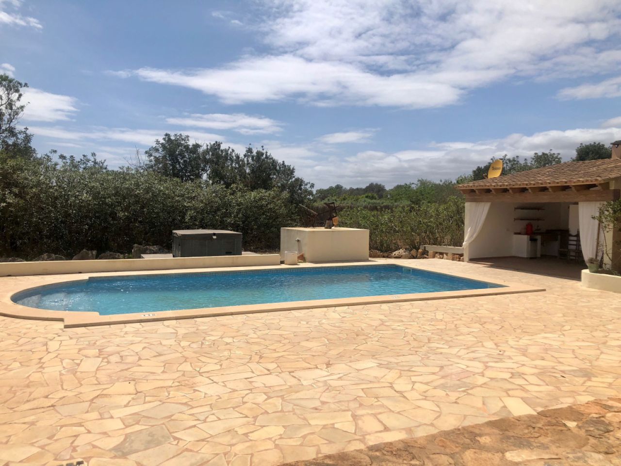 Rental of rustic finca with pool, 4 bedrooms, near the sea, Alqueria Blanca