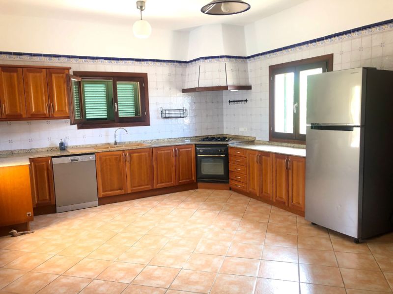 Rental of rustic finca with pool, 4 bedrooms, near the sea, Alqueria Blanca