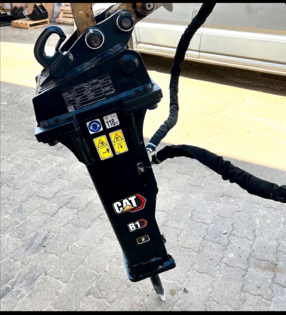 Vermietung eines Radlader/Minibagger Inselweit