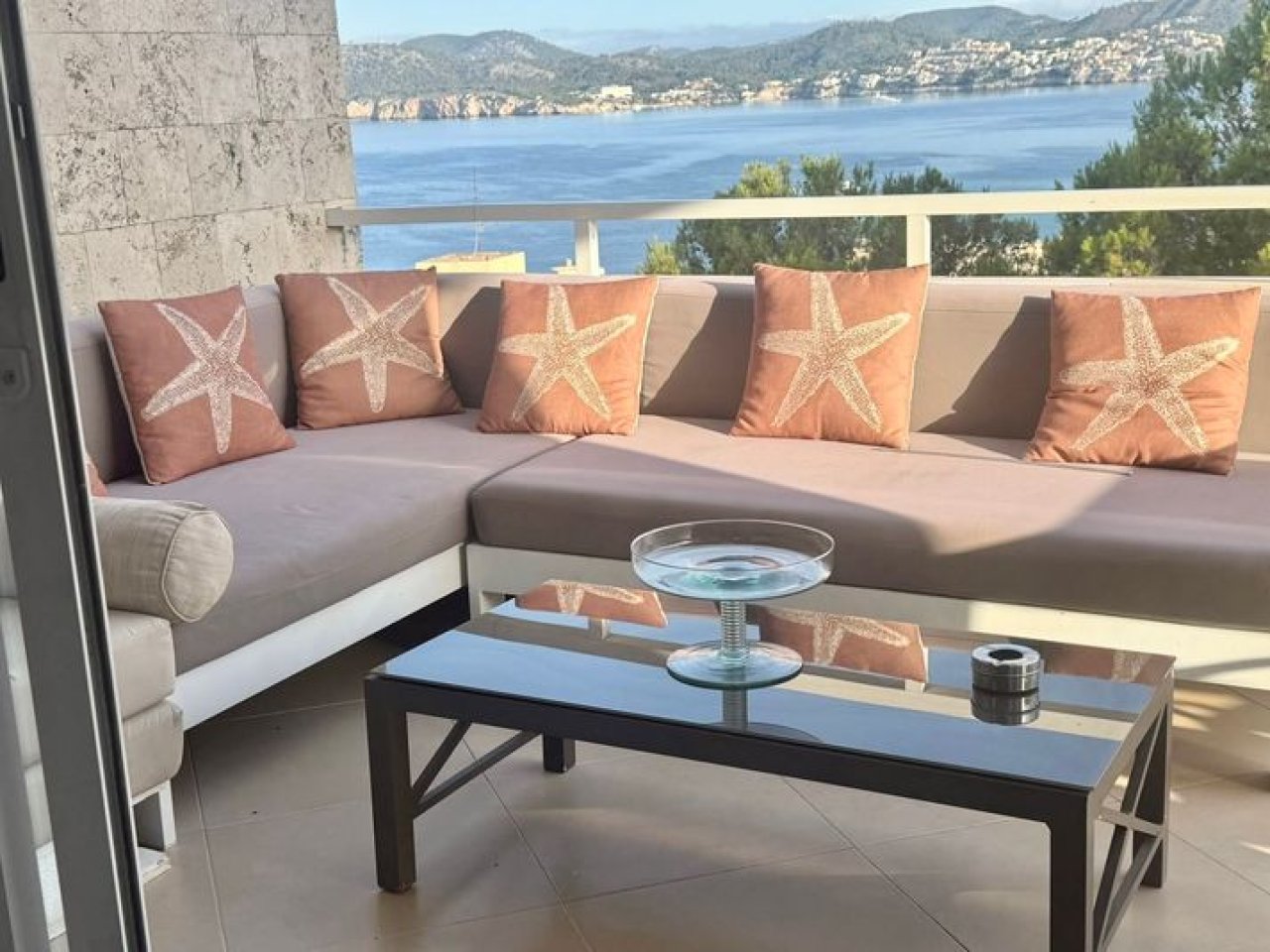 Alquiler con vistas al mar