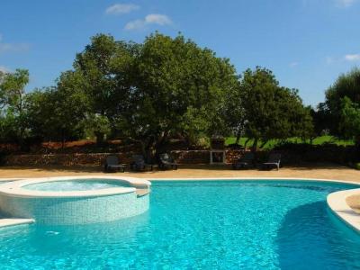 Alquiler de finca rústica con gran piscina, 2 habitaciones dobles, Cas Concos