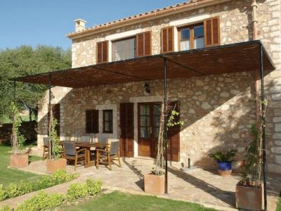 Alquiler de finca rústica con gran piscina, 2 habitaciones dobles, Cas Concos