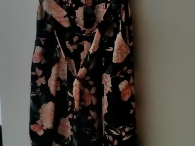 Verschiede Bekleidung, Jumpsuite, T Shirt, Tücher, Hüte, Schuhe