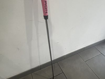Verschiedene Golf Schläger, Erwachsene und Kind