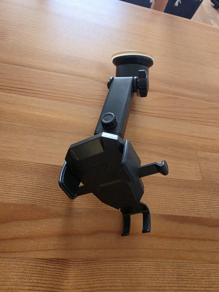 Varios soportes para teléfono para el coche