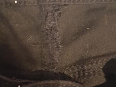 Verschiedene Hosen – neu und ungetragen