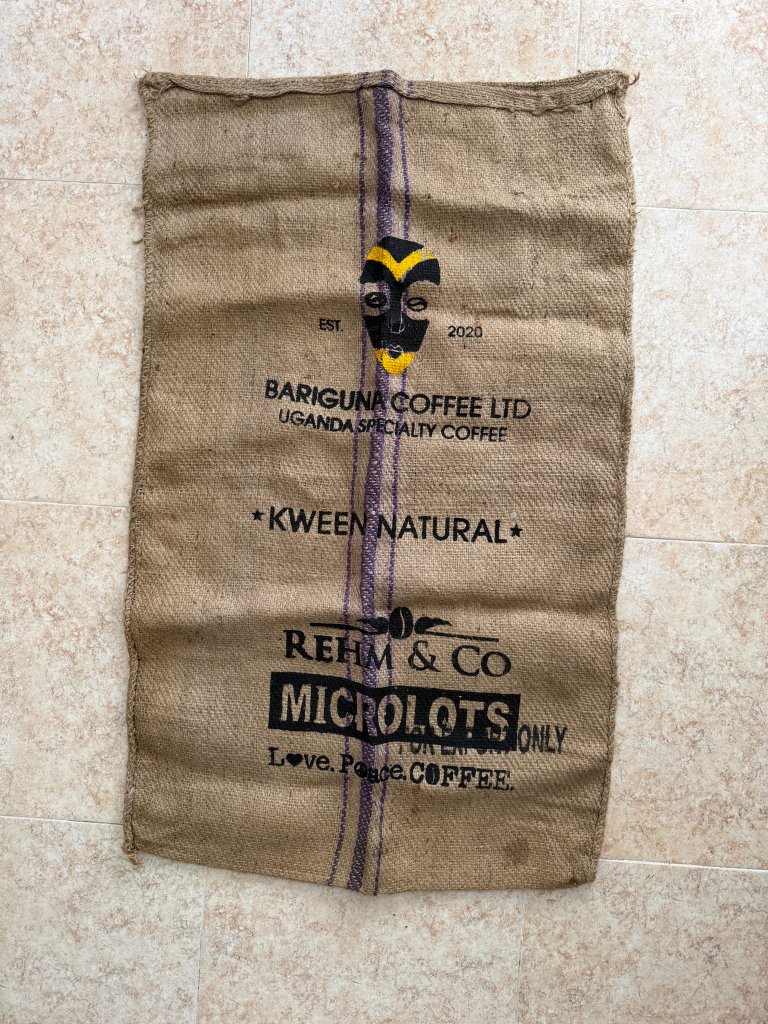 verschiedene Kaffeesäcke aus Jute (Ethiopia, Uganda, Rwanda)