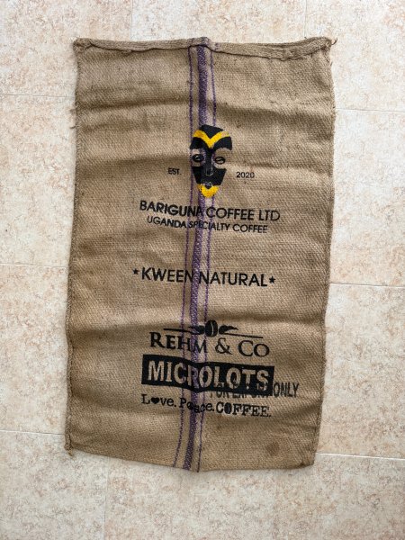 verschiedene Kaffeesäcke aus Jute (Ethiopia, Uganda, Rwanda)