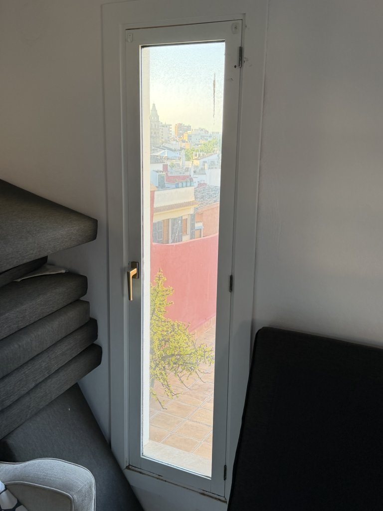 Verschiedenen Holzfenster mit Isolierverglasung