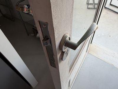 Verschiedenen Holzfenster mit Isolierverglasung