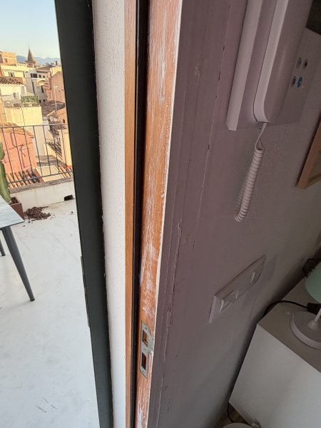 Verschiedenen Holzfenster mit Isolierverglasung