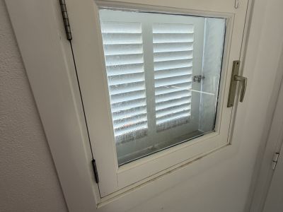 Verschiedenen Holzfenster mit Isolierverglasung