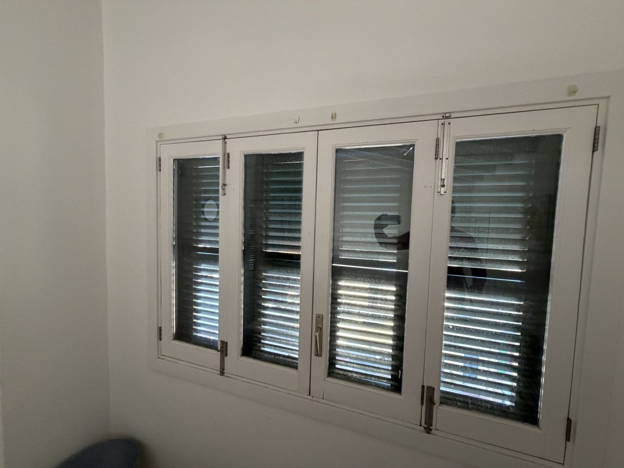 Verschiedenen Holzfenster mit Isolierverglasung