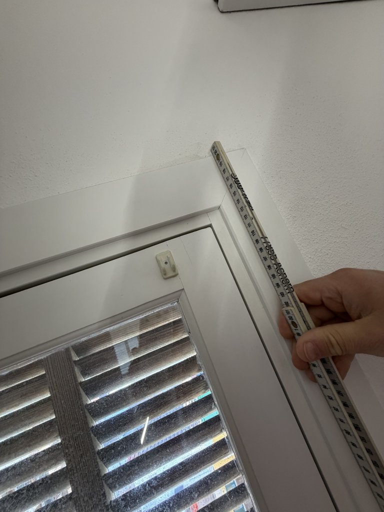 Verschiedenen Holzfenster mit Isolierverglasung