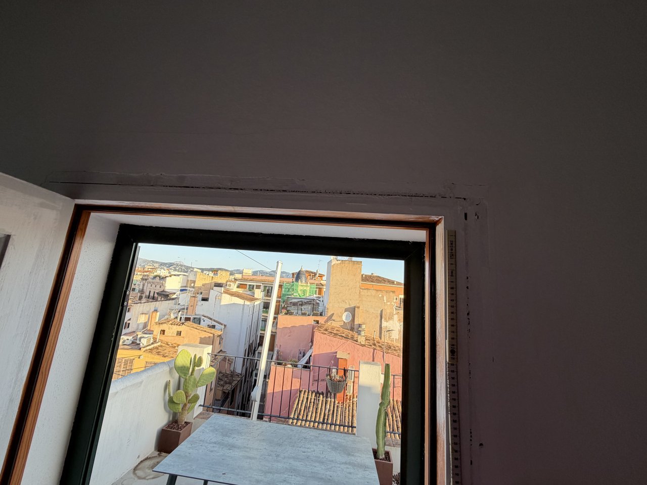 Verschiedenen Holzfenster mit Isolierverglasung