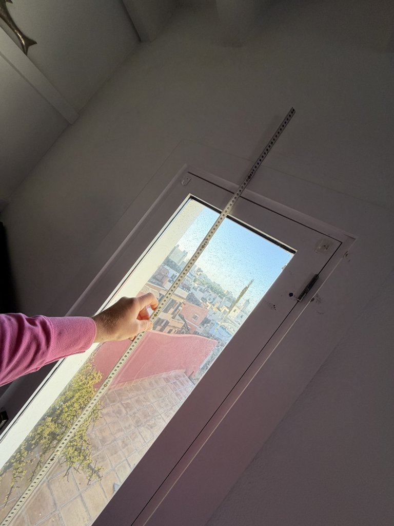 Verschiedenen Holzfenster mit Isolierverglasung