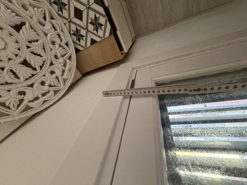 Verschiedenen Holzfenster mit Isolierverglasung