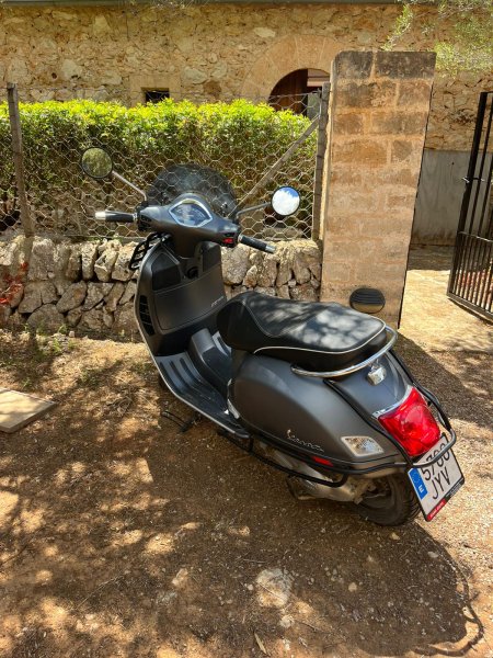 Vespa 300 GTS