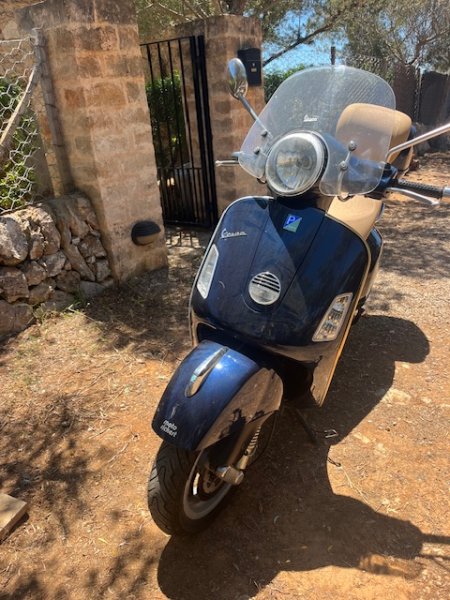 Vespa GTS 250