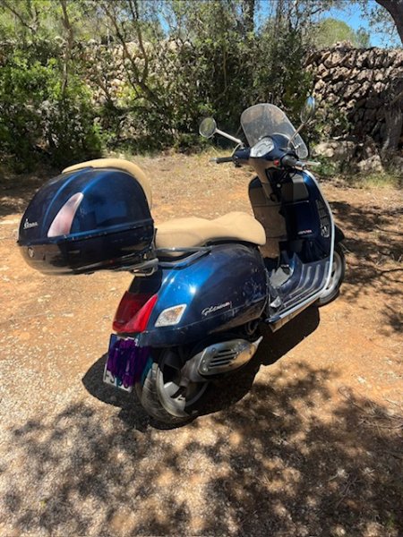 Vespa GTS 250
