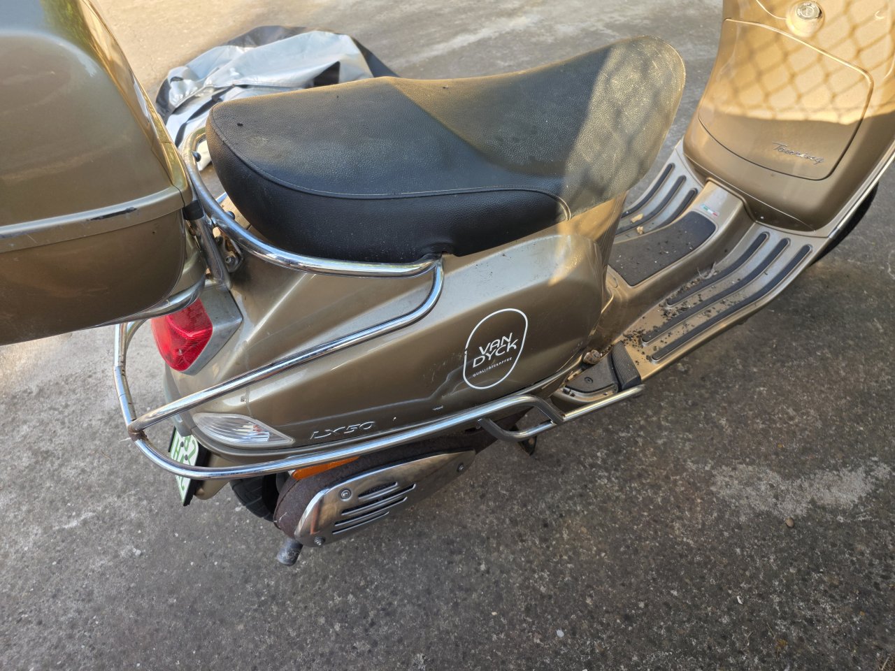 Vespa LX 50 Touring, Bj. 2011, nur 5.292 km  Papiere beantragt