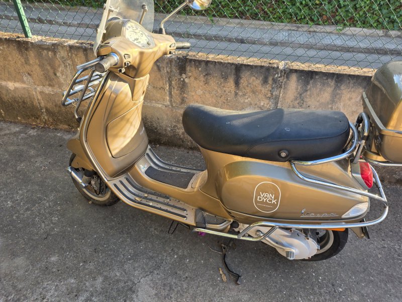 Vespa LX 50 Touring, Bj. 2011, nur 5.292 km  Papiere beantragt